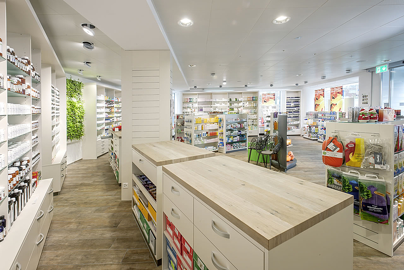 Safran Drogerie Verkaufsladen Hausspezialitaetenbereich Hinter den Theken